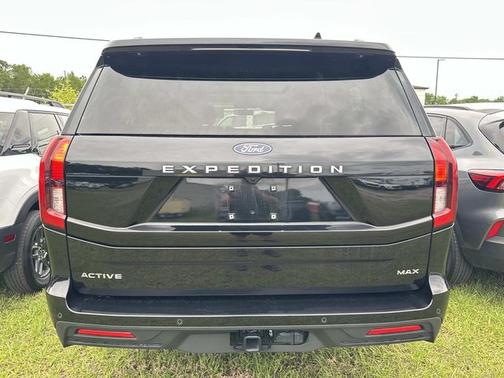 AGATE BLACK METALLIC 2025 Ford Expedition ACTIVE