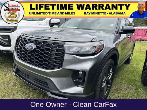CARBONIZED GRAY METALLIC 2025 Ford Explorer ST-LINE