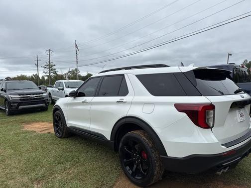 2024 Ford Explorer ST
