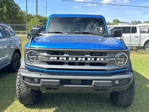 VELOCITY BLUE METALLIC 2023 Ford Bronco BIG BEND