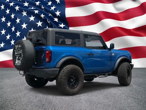 VELOCITY BLUE METALLIC 2023 Ford Bronco BIG BEND