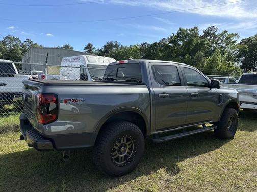CARBONIZED GRAY METALLIC 2024 Ford Ranger LARIAT