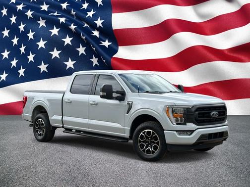 SPACE WHITE METALLIC 2022 Ford F-150 XLT