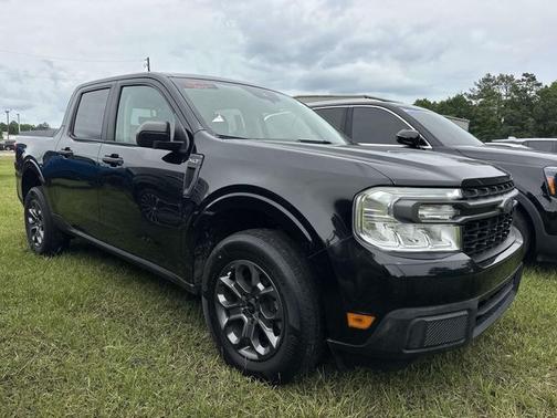 SHADOW BLACK 2023 Ford Maverick XLT