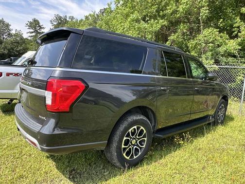 DARK MATTER PC 2024 Ford Expedition XLT