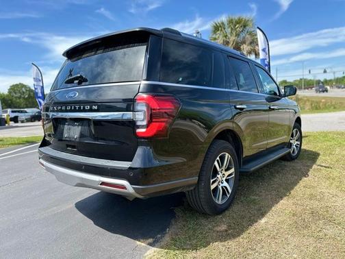 AGATE BLACK METALLIC 2024 Ford Expedition LIMITED