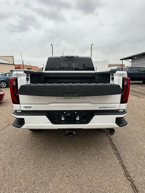 2024 GMC Sierra 2500 Denali