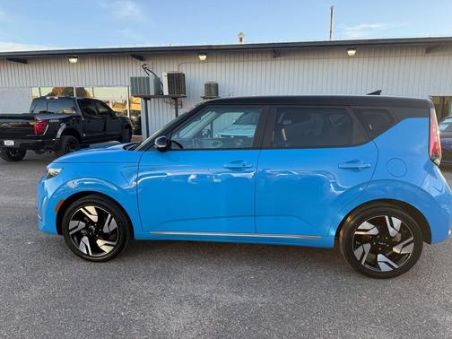 2023 Kia Soul GT-Line