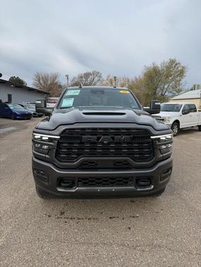 2025 RAM 2500 Limited Crew Cab 4x4 6'4' Box