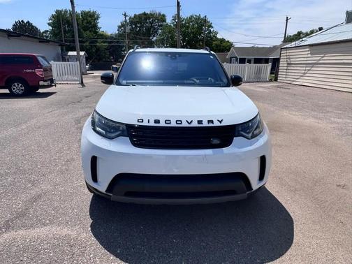 White 2020 Land Rover Discovery HSE LUXURY