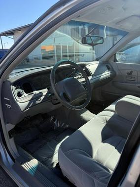 1999 Ford Crown Victoria LX