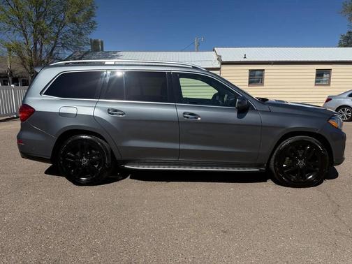 2017 Mercedes-Benz GLS 450 4MATIC