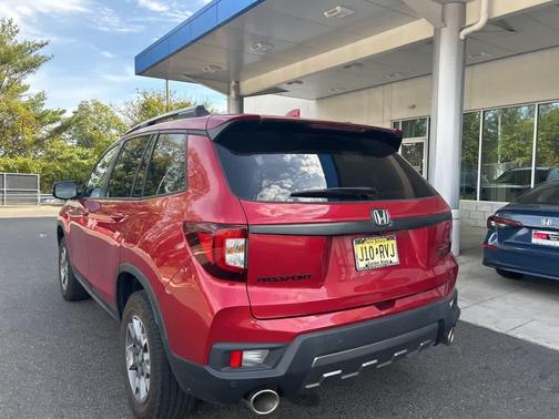 2023 Honda Passport AWD TrailSport