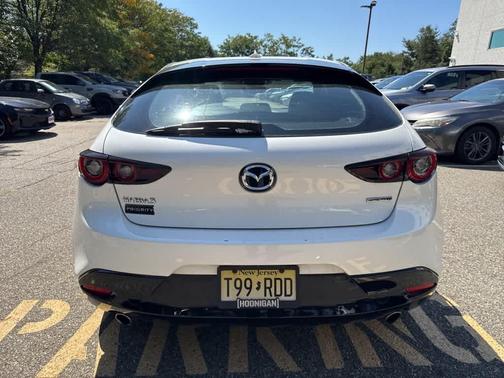 2022 Mazda Mazda3 FWD w/Premium Package