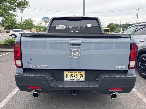 Sonic Gray Pearl 2023 Honda Ridgeline RTL-E