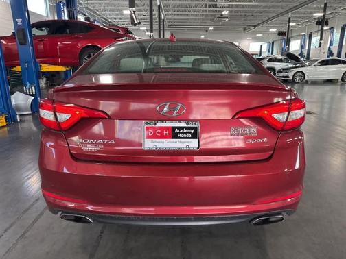 2016 Hyundai SONATA Sport