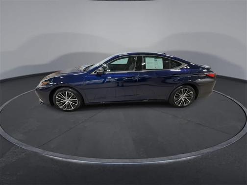 2022 Lexus ES 350 Base