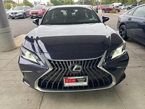 2022 Lexus ES 350 Base