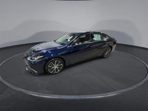 2022 Lexus ES 350 Base