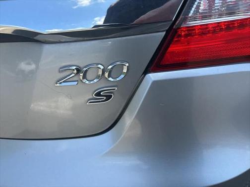 2013 Chrysler 200 S