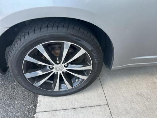 2013 Chrysler 200 S