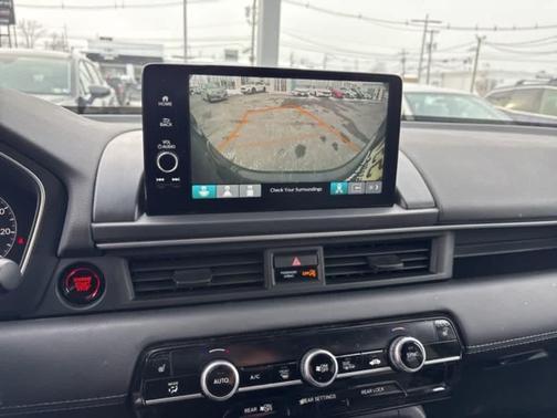 2024 Honda Pilot Touring 8-Passenger