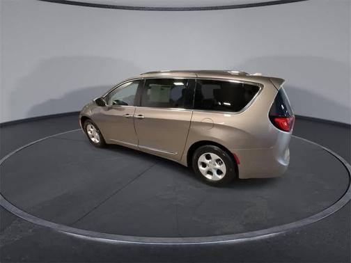 2018 Chrysler Pacifica Hybrid Touring L