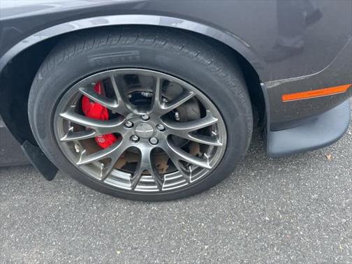 2015 Dodge Challenger SRT 392