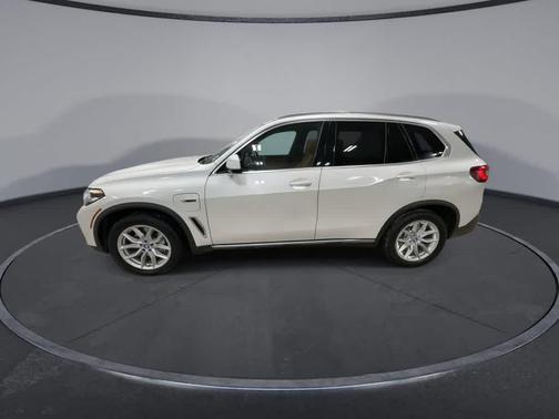 2022 BMW X5 PHEV xDrive45e