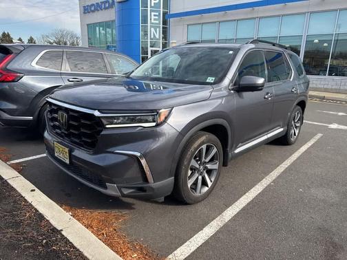 2023 Honda Pilot AWD Elite