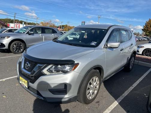 2017 Nissan Rogue S