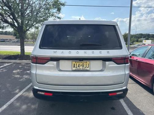 2022 Jeep Wagoneer Series II 4x4