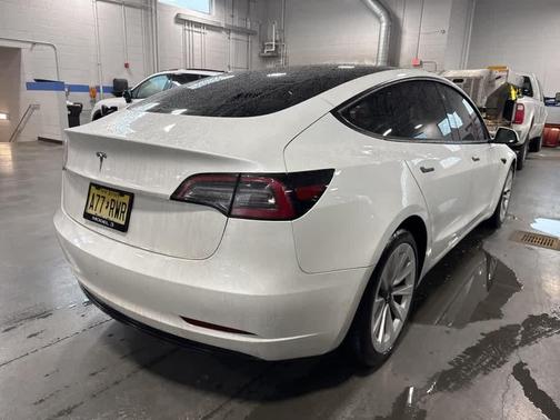 2023 Tesla Model 3 Standard Range