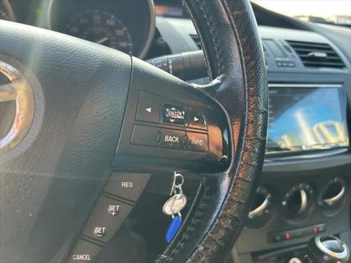 2012 Mazda Mazda3 i Touring