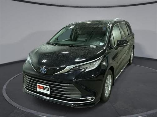2023 Toyota Sienna Limited 7-Passenger
