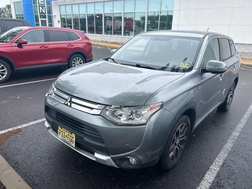 Mercury Gray 2015 Mitsubishi Outlander GT