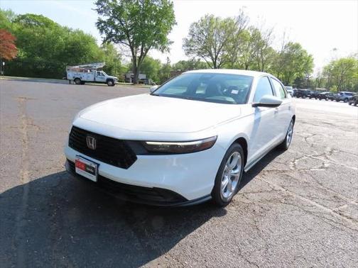 2025 Honda Accord LX 1.5T