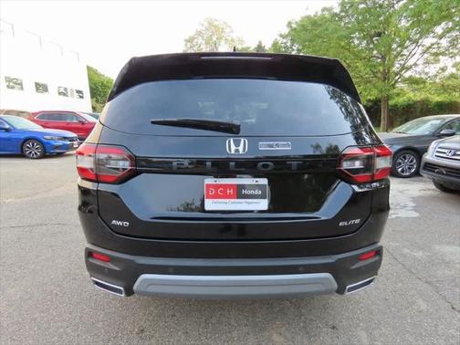 2025 Honda Pilot Elite