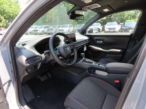 Urban Gray Pearl 2027 Honda HR-V Sport