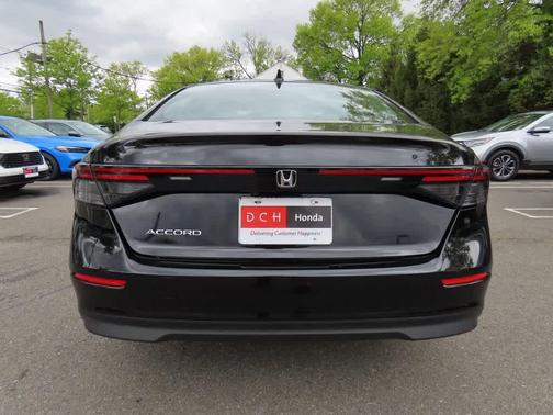 2025 Honda Accord LX 1.5T