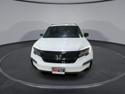 Platinum White Pearl 2022 Honda Pilot AWD TrailSport