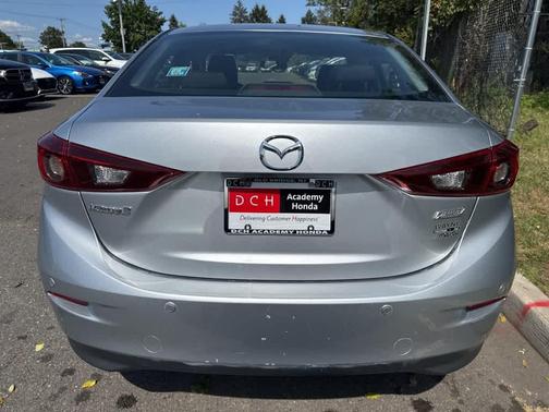 2018 Mazda Mazda3 Sport