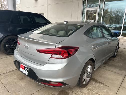 2020 Hyundai ELANTRA Value Edition