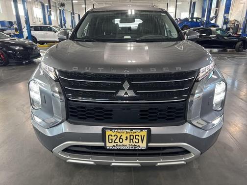 2023 Mitsubishi Outlander SE 2.5 S-AWC