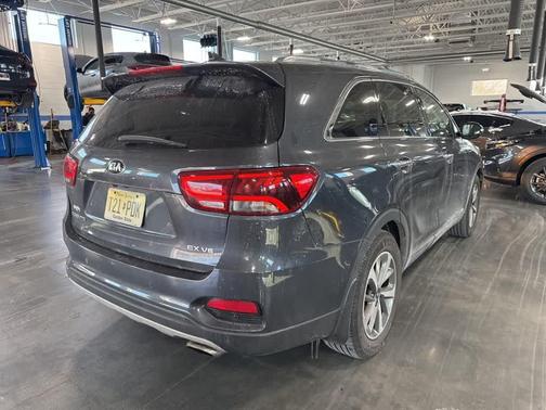 2019 Kia Sorento EX