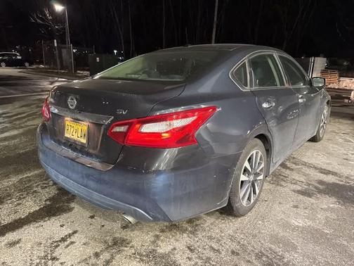 2017 Nissan Altima 2.5 SV