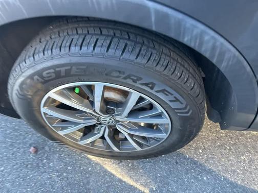 2018 Volkswagen Tiguan 2.0T SE 4MOTION