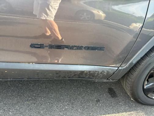 2019 Jeep Cherokee Altitude