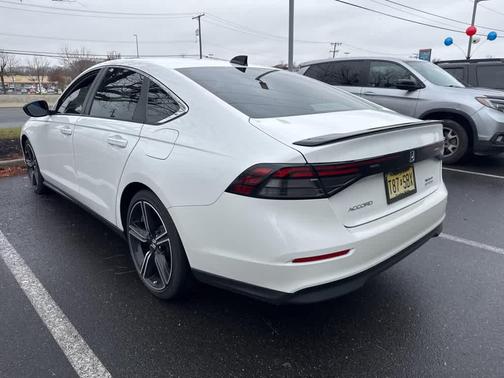 2023 Honda Accord Hybrid Base