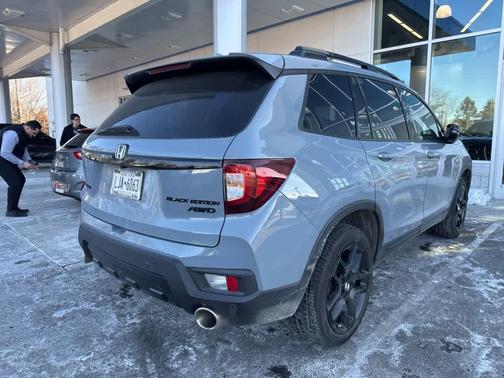 2024 Honda Passport AWD Black